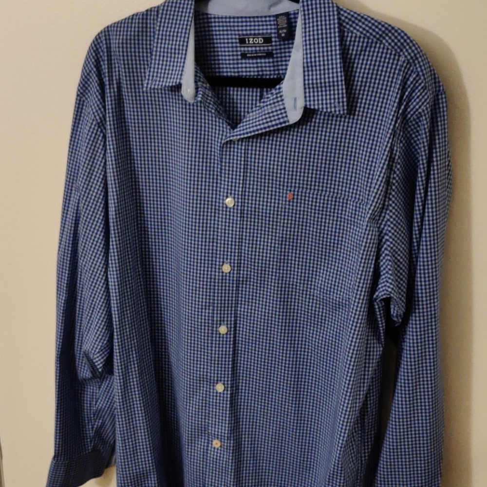 Izod long sleeve dress shirt